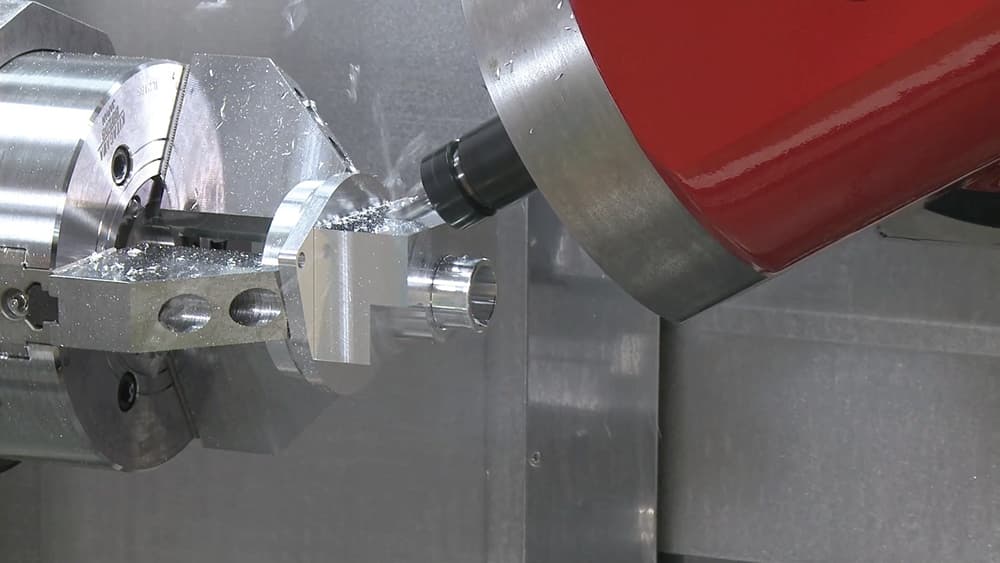 Takisawa TMX-Serie Frässpindel im Einsatz Dreh-/Fräszentrum