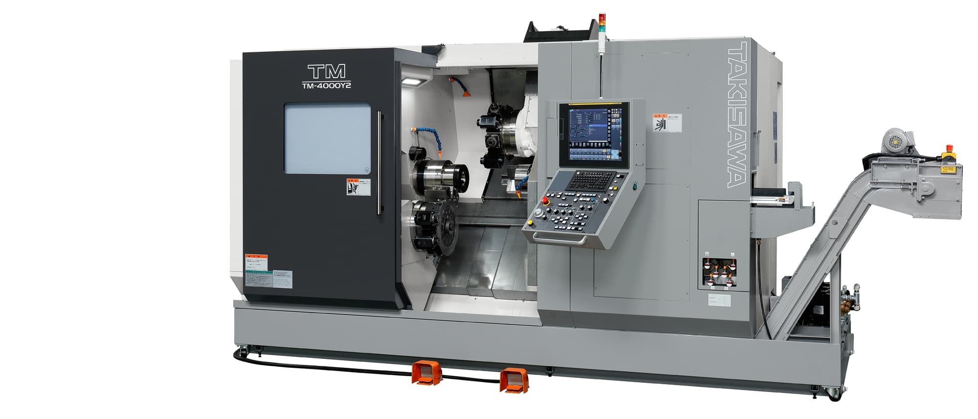 Ansicht von rechts der Takisawa TM-4000Y2 CNC-Drehmaschine mit offener Tür, zeigt die flexible Einsatzfähigkeit und die erweiterten Funktionen für eine Vielzahl von Bearbeitungsprozessen.