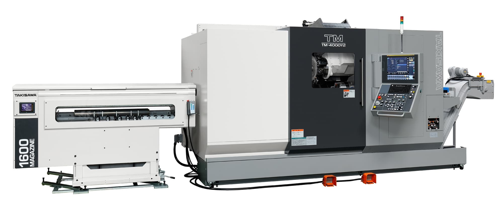 Linksansicht der Takisawa TM-4000Y2 CNC-Drehmaschine mit geschlossener Tür, ausgestattet mit einem Stangenlader, demonstriert das kompakte Design und die Stangen-Kapazität von φ82 mm.